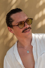 Load image into Gallery viewer, Abundance Clip&#39;N&#39;Go 3 in 1 Blue Light Blockers
