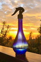 Load image into Gallery viewer, Genie Water Drop Spritzer
