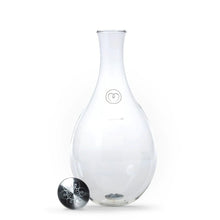 Load image into Gallery viewer, Glass Mayu Water Carafe - 100% Borosilicate
